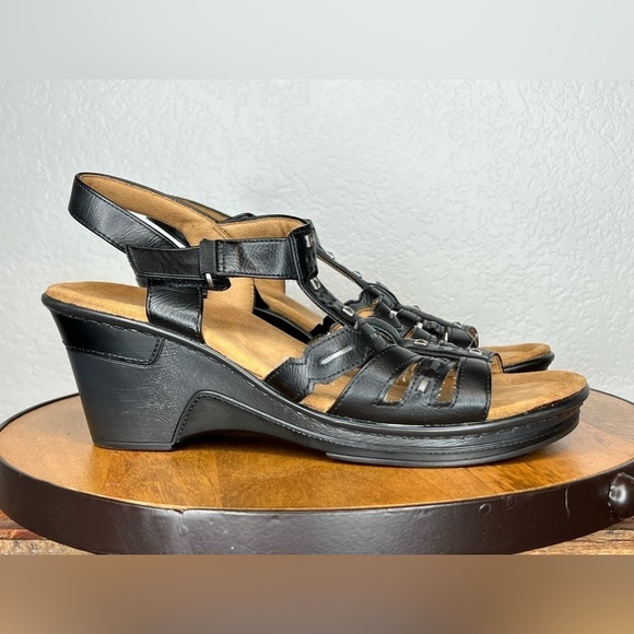283. SOUL Naturalizer Rory Wedge Sandal 10M - Picture 1 of 7